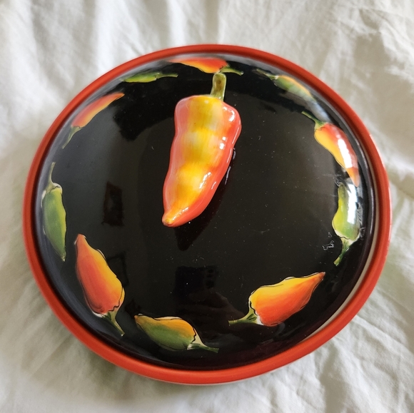 Clay Art "fiesta" hand painted tortilla warmer 9.5 inch - Picture 2 of 4